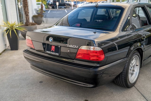 2001 BMW 7 Series 740i