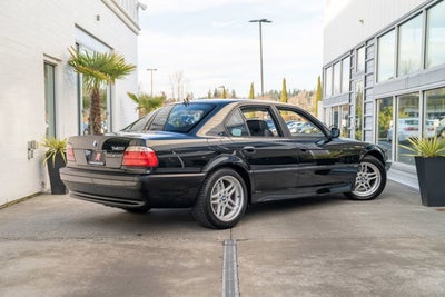 2001 BMW 7 Series 740i