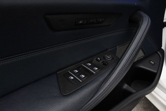 2017 BMW 5 Series 540i M-Sport