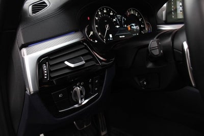 2017 BMW 5 Series 540i M-Sport