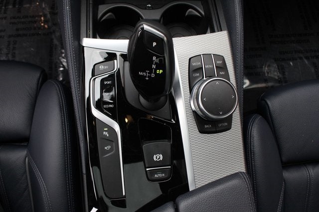 2017 BMW 5 Series 540i M-Sport