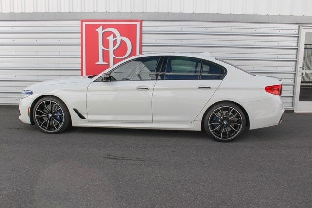 2017 BMW 5 Series 540i M-Sport
