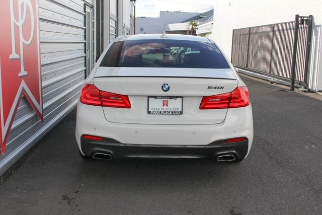 2017 BMW 5 Series 540i M-Sport