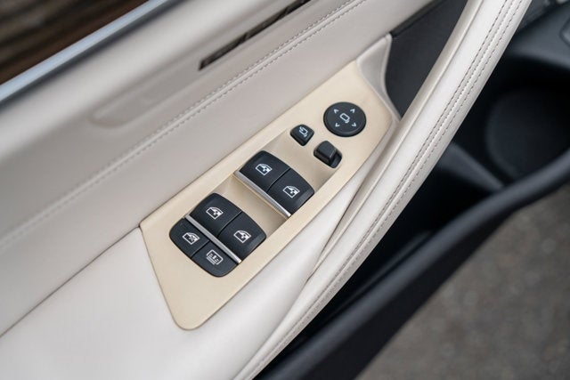 2018 BMW 5 Series 540i xDrive