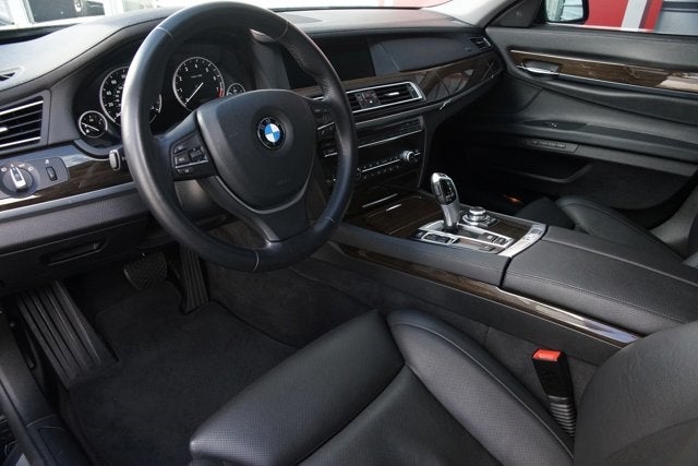 2012 BMW 740i 740i