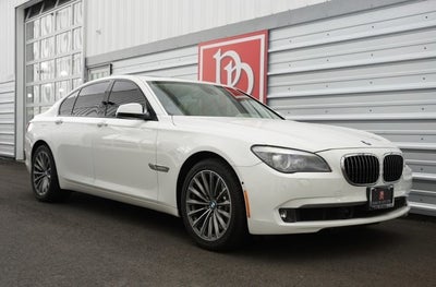 2009 BMW 750i 750i