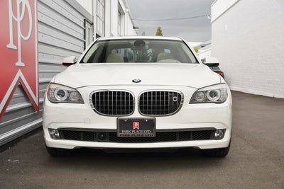 2009 BMW 750i 750i