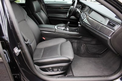 2012 BMW 750i 750i