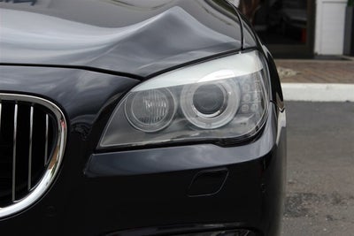 2012 BMW 750i 750i