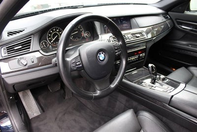 2012 BMW 750i 750i