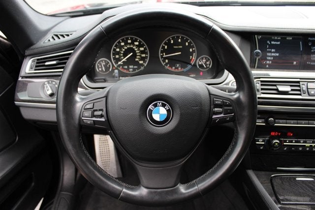 2012 BMW 750i 750i