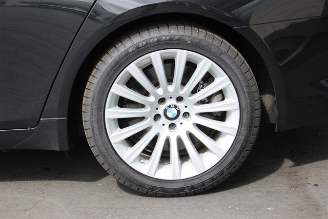 2012 BMW 7 Series 750Li xDrive