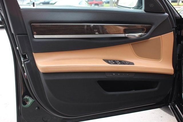 2012 BMW 7 Series 750Li xDrive