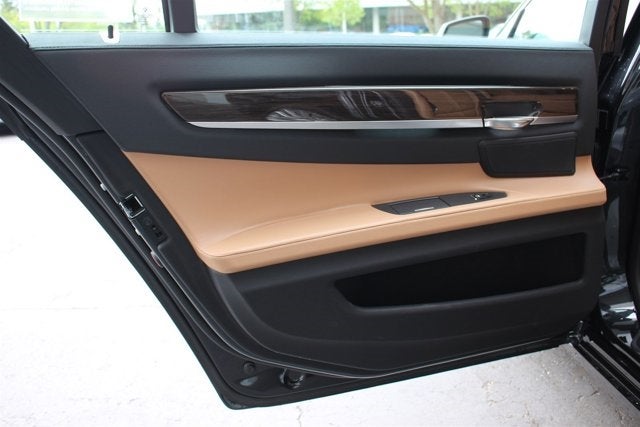 2012 BMW 7 Series 750Li xDrive