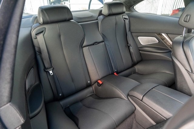 2012 BMW 6 Series 650i