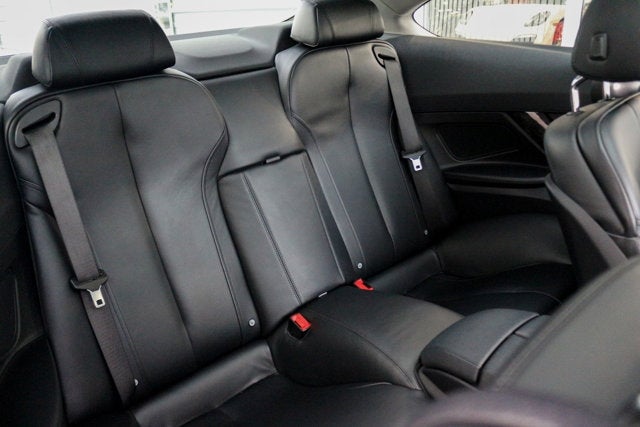 2012 BMW 6 Series 650i