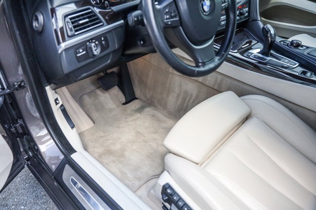 2012 BMW 6 Series 650i