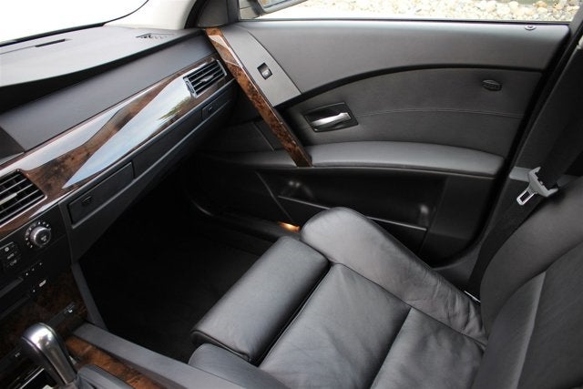 2005 BMW 545i 545i