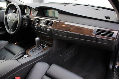 2005 BMW 545i 545i