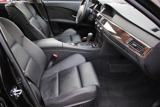2005 BMW 545i 545i