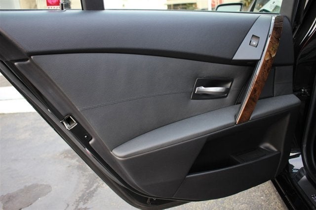 2005 BMW 545i 545i