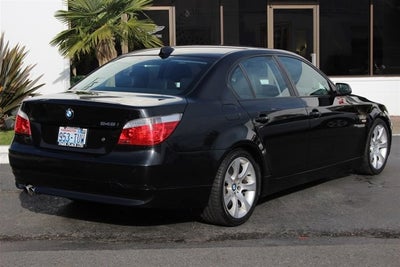 2005 BMW 545i 545i