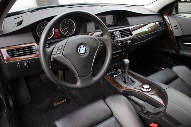 2005 BMW 545i 545i