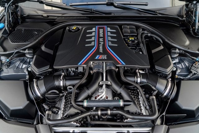 2022 BMW M5 CS