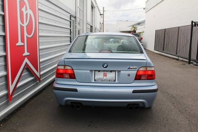 2000 BMW 5 Series M5