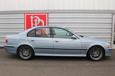 2000 BMW 5 Series M5