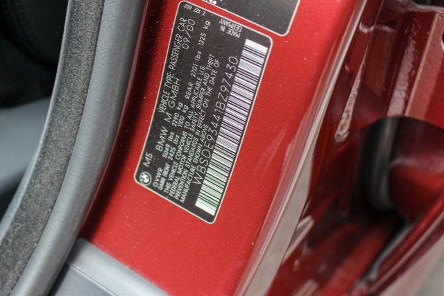 2001 BMW 5 Series M5