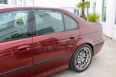 2001 BMW 5 Series M5