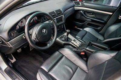 2000 BMW M5 Sedan