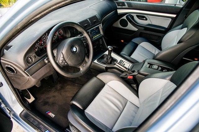 2000 BMW 5 Series M5