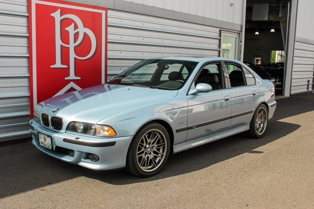 2000 BMW 5 Series M5