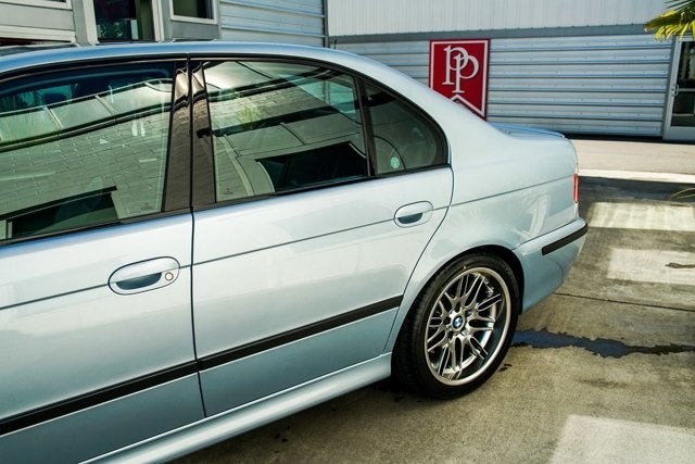 2000 BMW 5 Series M5
