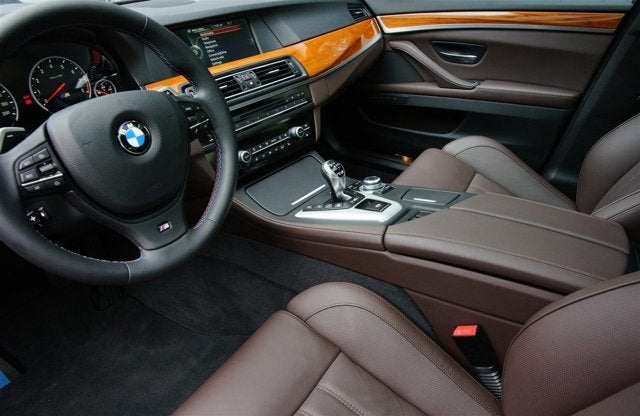 2013 BMW M5 4dr Sdn
