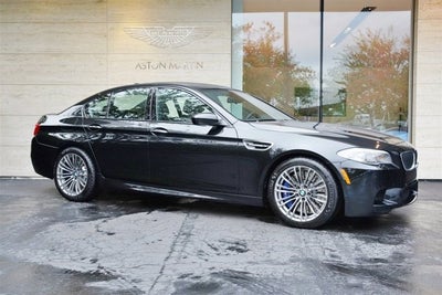 2013 BMW M5 4dr Sdn
