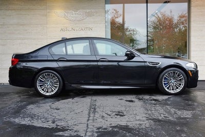 2013 BMW M5 4dr Sdn