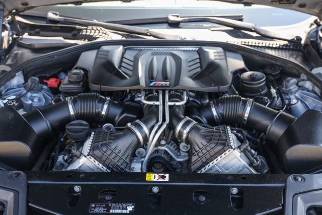 2013 BMW M5 4dr Sdn