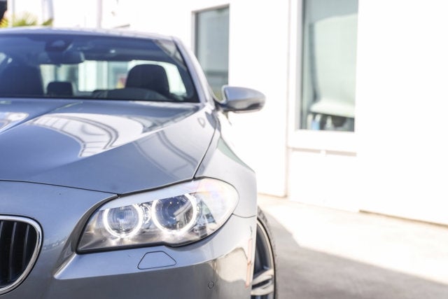 2013 BMW M5 4dr Sdn