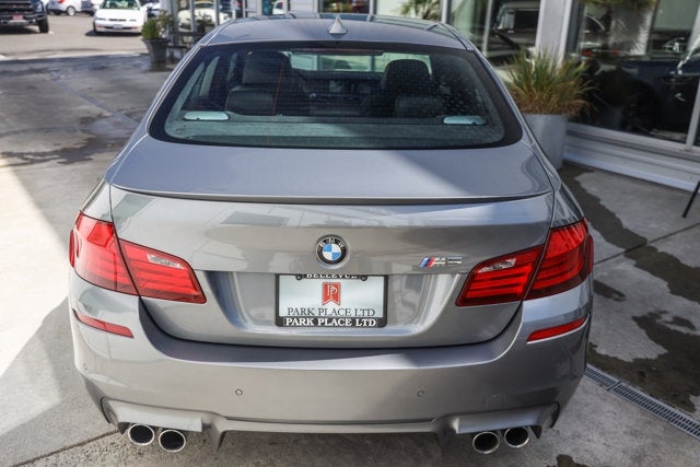 2013 BMW M5 4dr Sdn