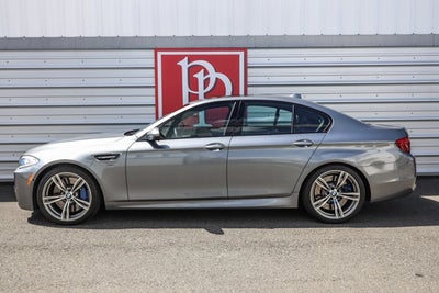 2013 BMW M5 4dr Sdn