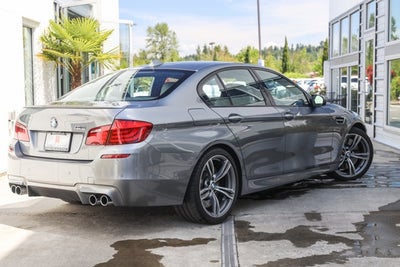 2013 BMW M5 4dr Sdn