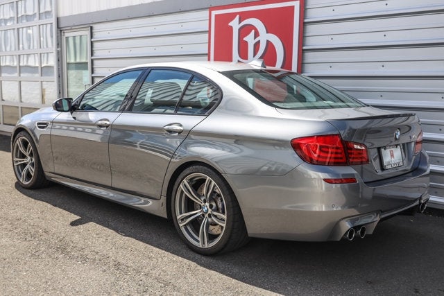 2013 BMW M5 4dr Sdn