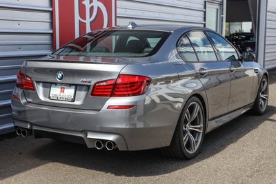 2013 BMW M5 4dr Sdn