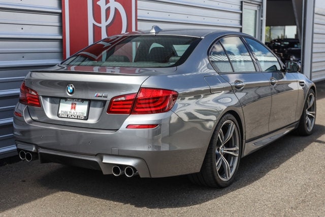 2013 BMW M5 4dr Sdn