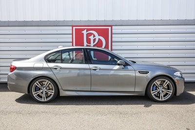 2013 BMW M5 4dr Sdn