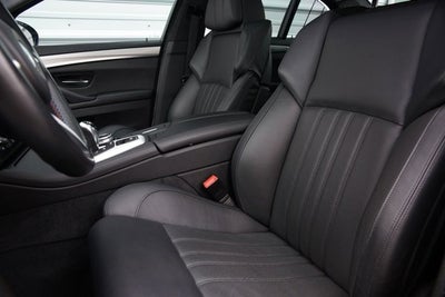 2015 BMW M5 4dr Sdn