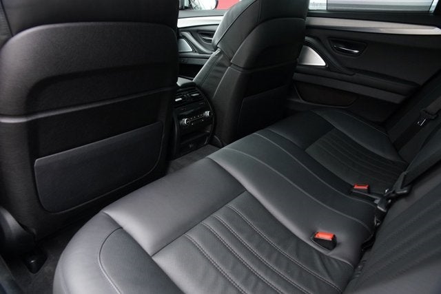2015 BMW M5 4dr Sdn